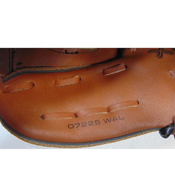 Regent Baseball Glove XG/100 RHT 10" Genuine leather 07225 WAL Right Hand Throw - Picture 5 of 8